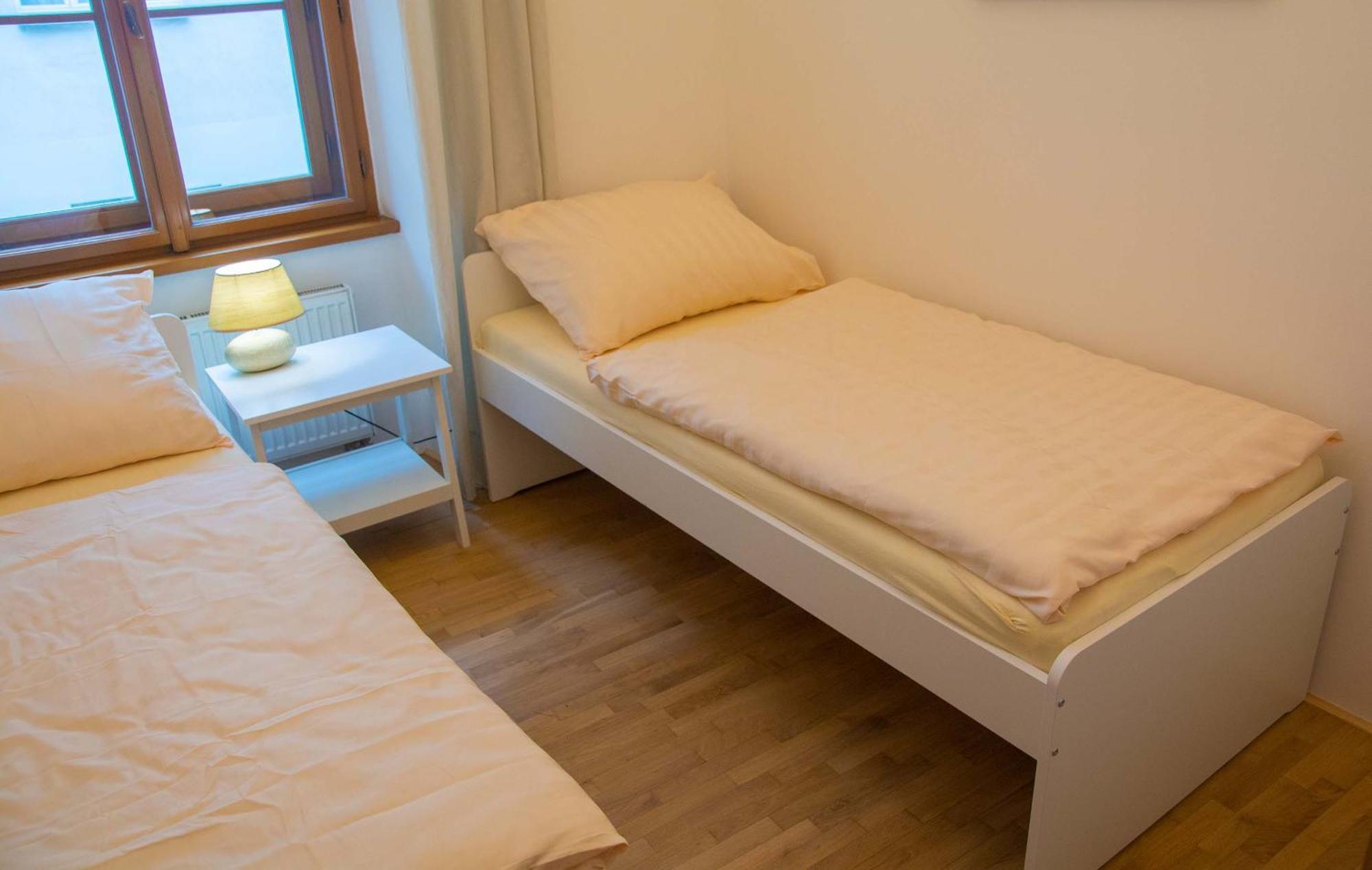 City Centre Apartment With Parking Прага Екстериор снимка