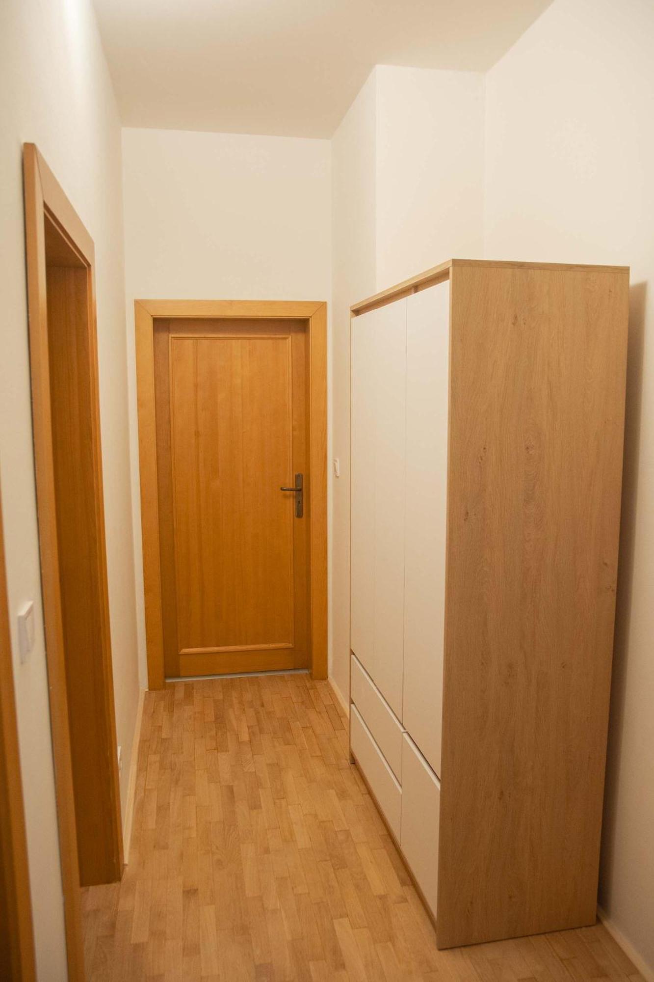 City Centre Apartment With Parking Прага Екстериор снимка